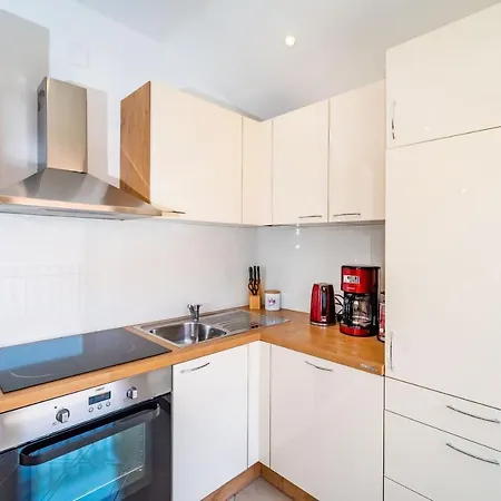 A1 Beautiful Apt W Magnificent View And Pool Use *