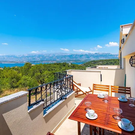 A1 Beautiful Apt W Magnificent View And Pool Use * Novigrad (Dalmatia)